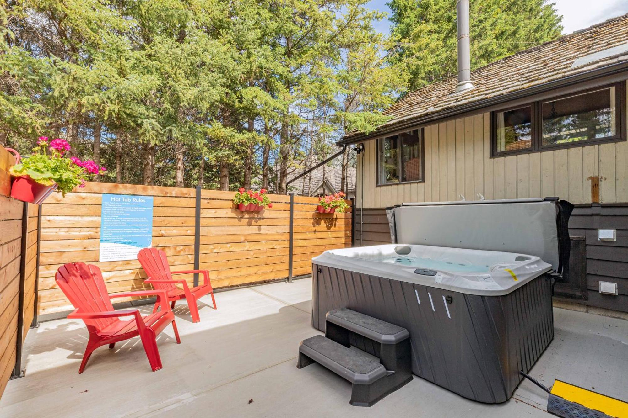 Elkhorn Lodge Vacation Rentals Banff Buitenkant foto
