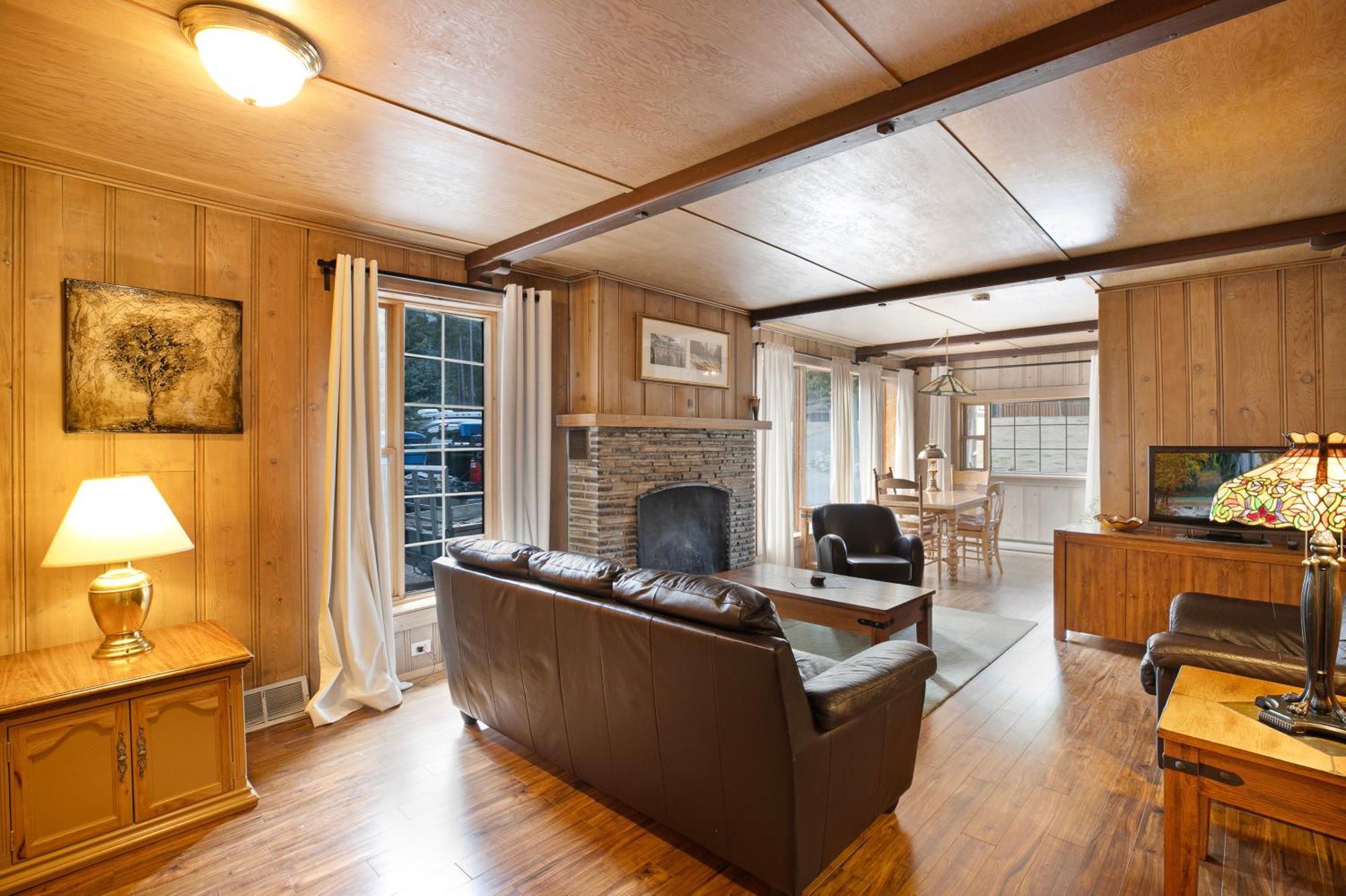 Elkhorn Lodge Vacation Rentals Banff Buitenkant foto