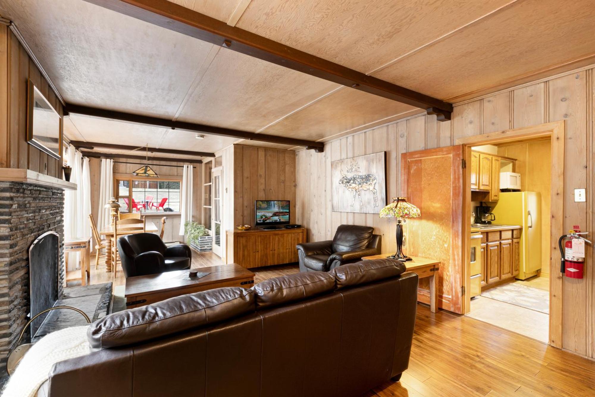 Elkhorn Lodge Vacation Rentals Banff Buitenkant foto